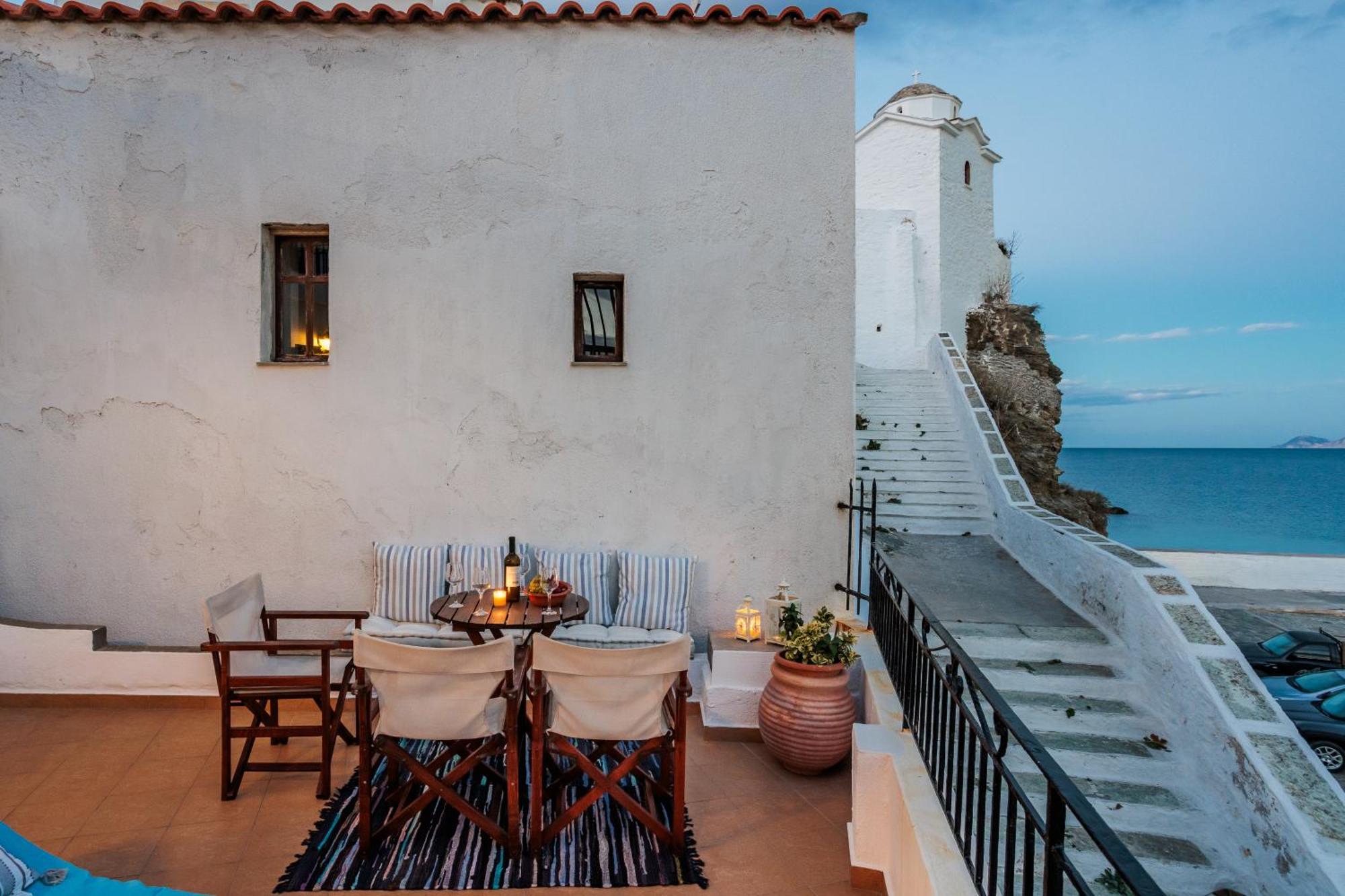 Villa Yiannoula Скопелос Екстериор снимка