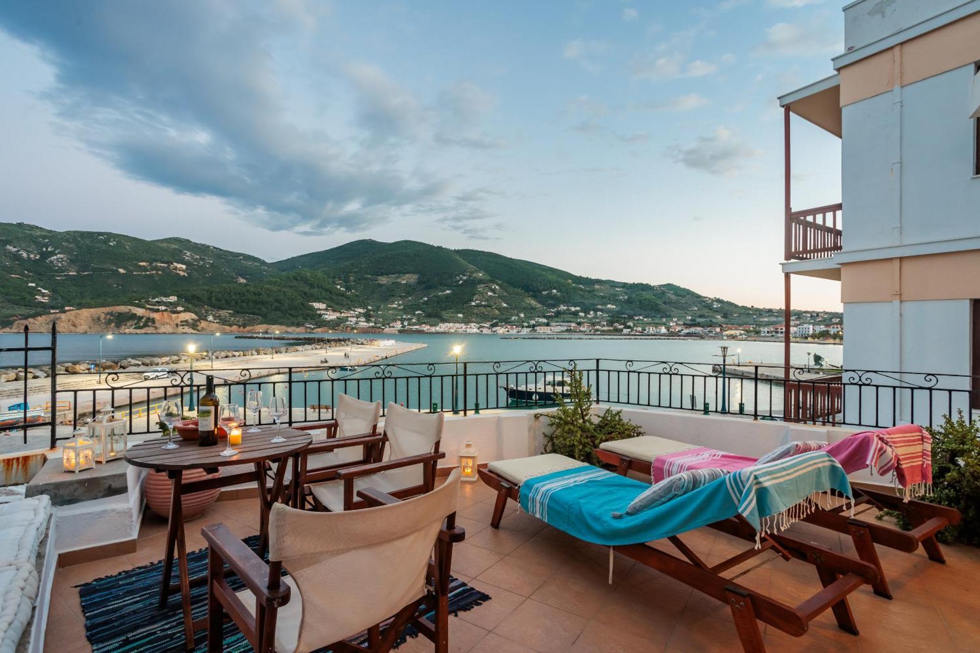 Villa Yiannoula Скопелос Екстериор снимка