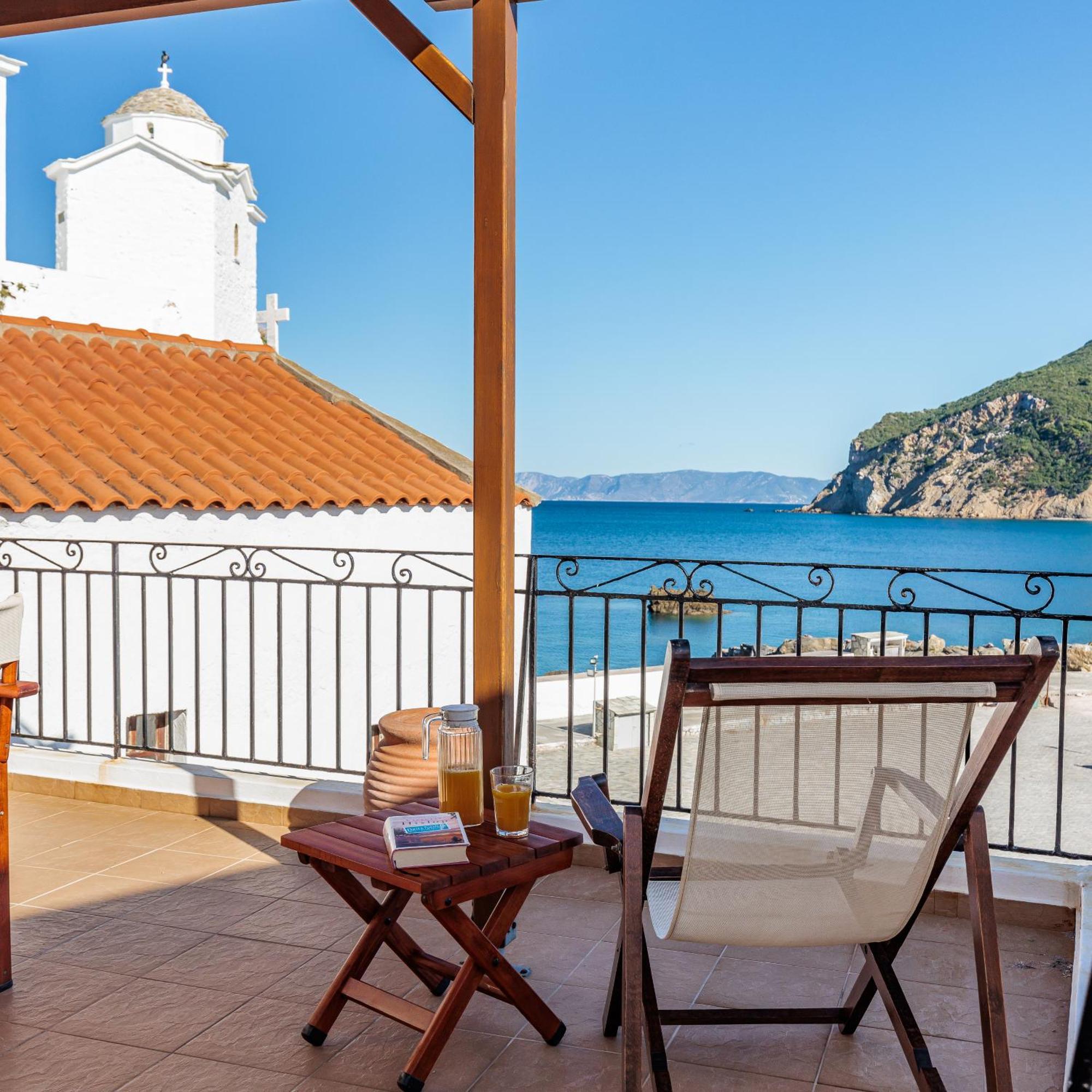 Villa Yiannoula Скопелос Екстериор снимка