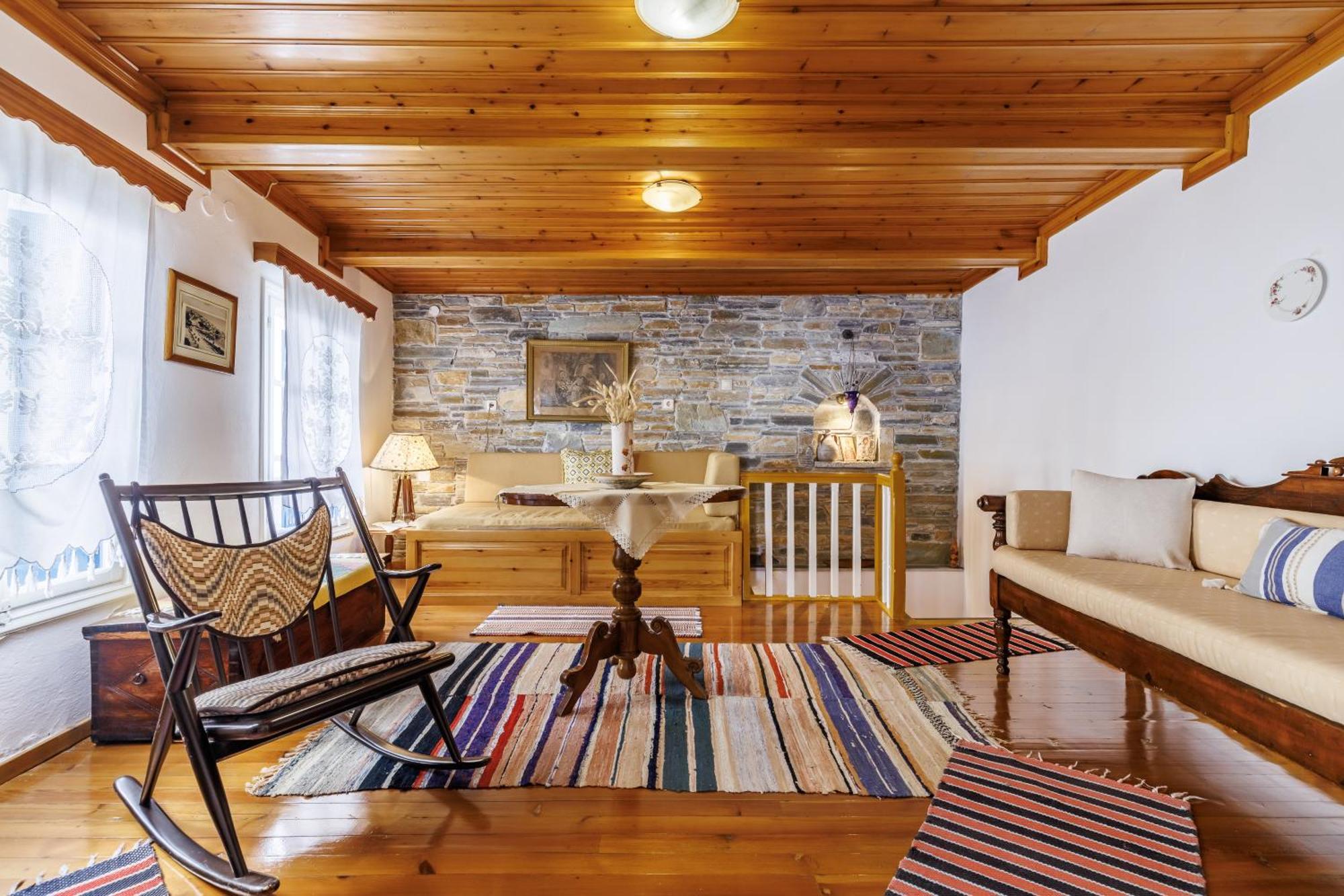 Villa Yiannoula Скопелос Екстериор снимка